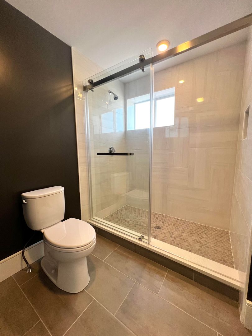 9 University Rd, Washington Square