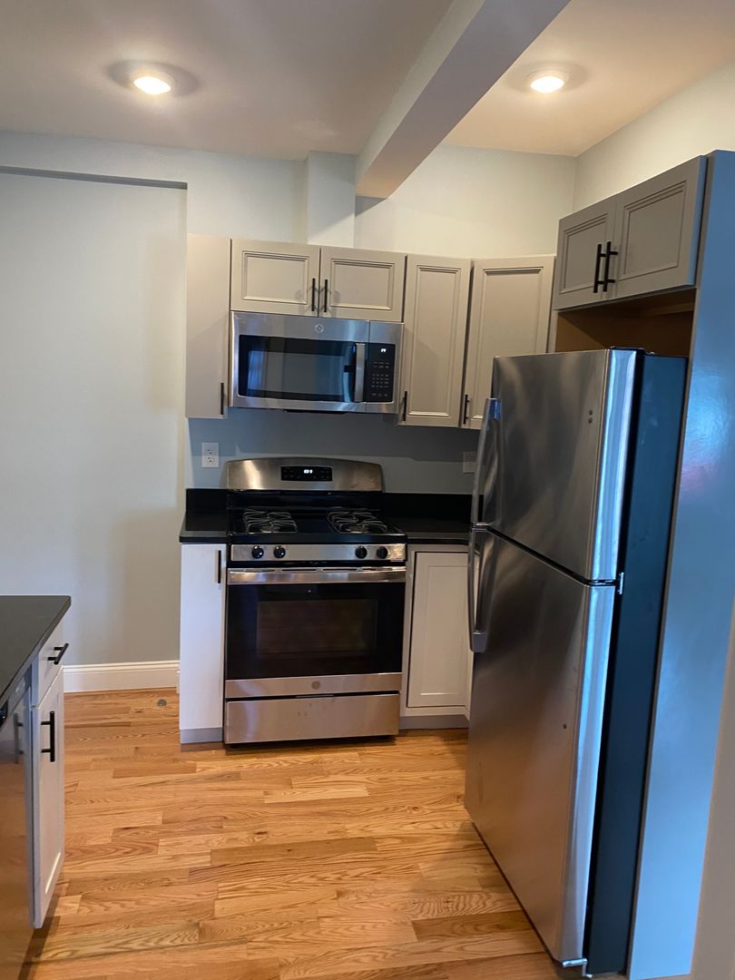 183 Harvard Ave, Allston