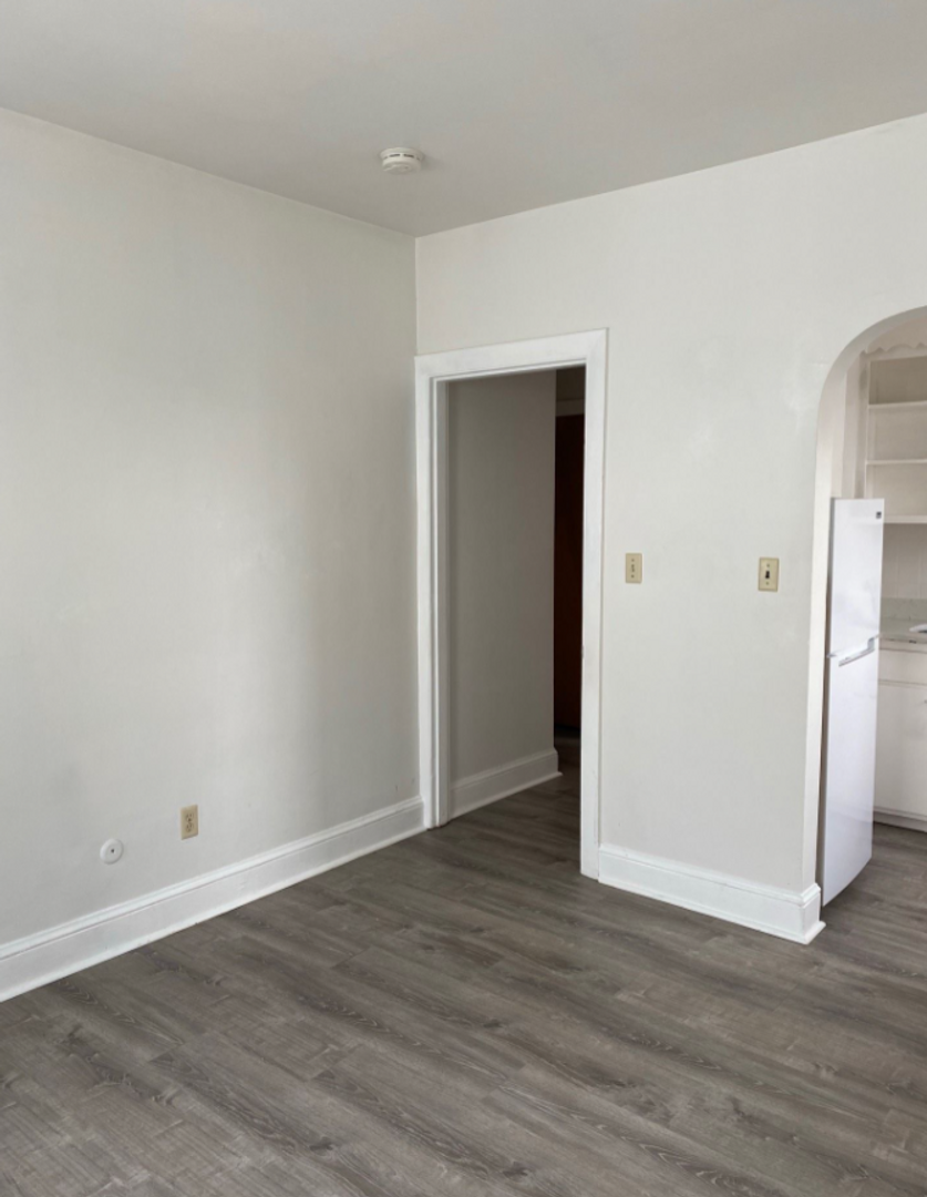 87 Winthrop Shore Dr, Winthrop