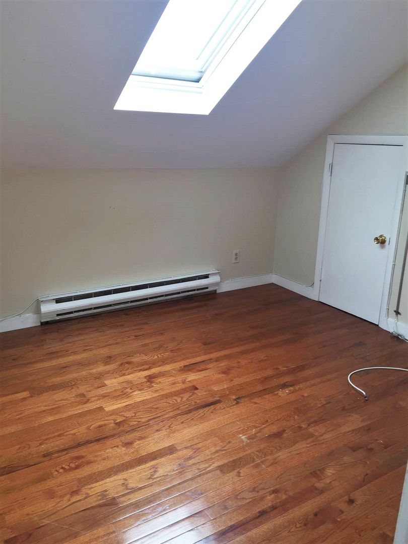 126 Marginal St, East Boston