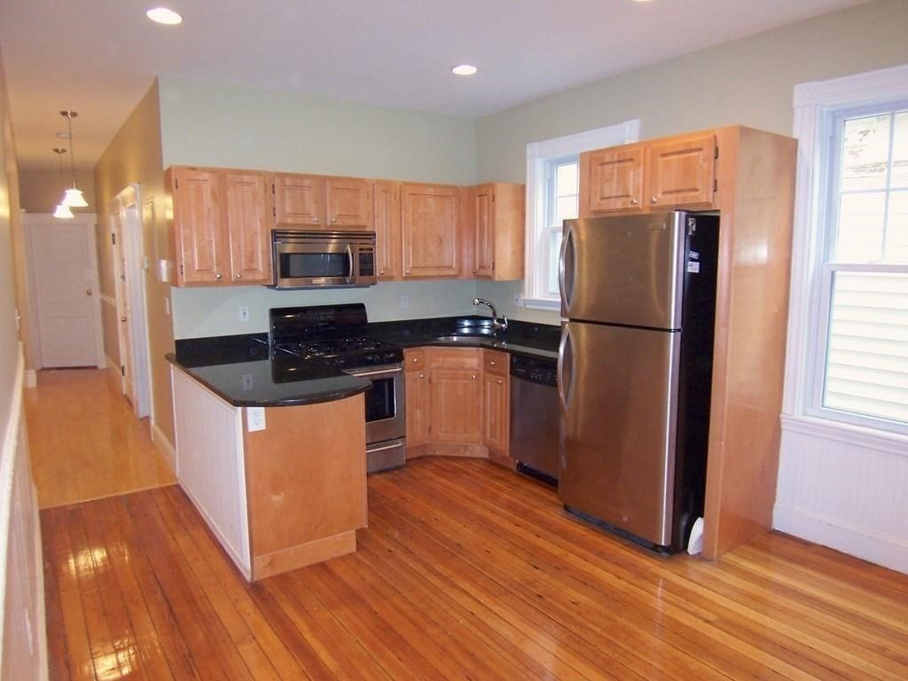 49 Pleasant St, Dorchester