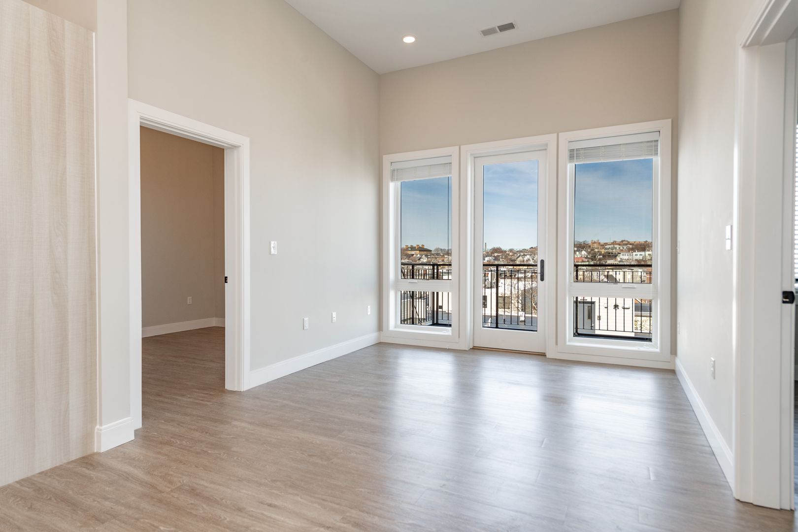 340 Bremen St, East Boston