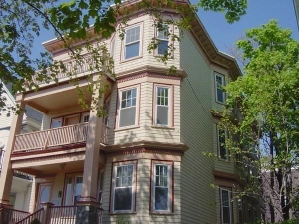 49 Pleasant St, Dorchester