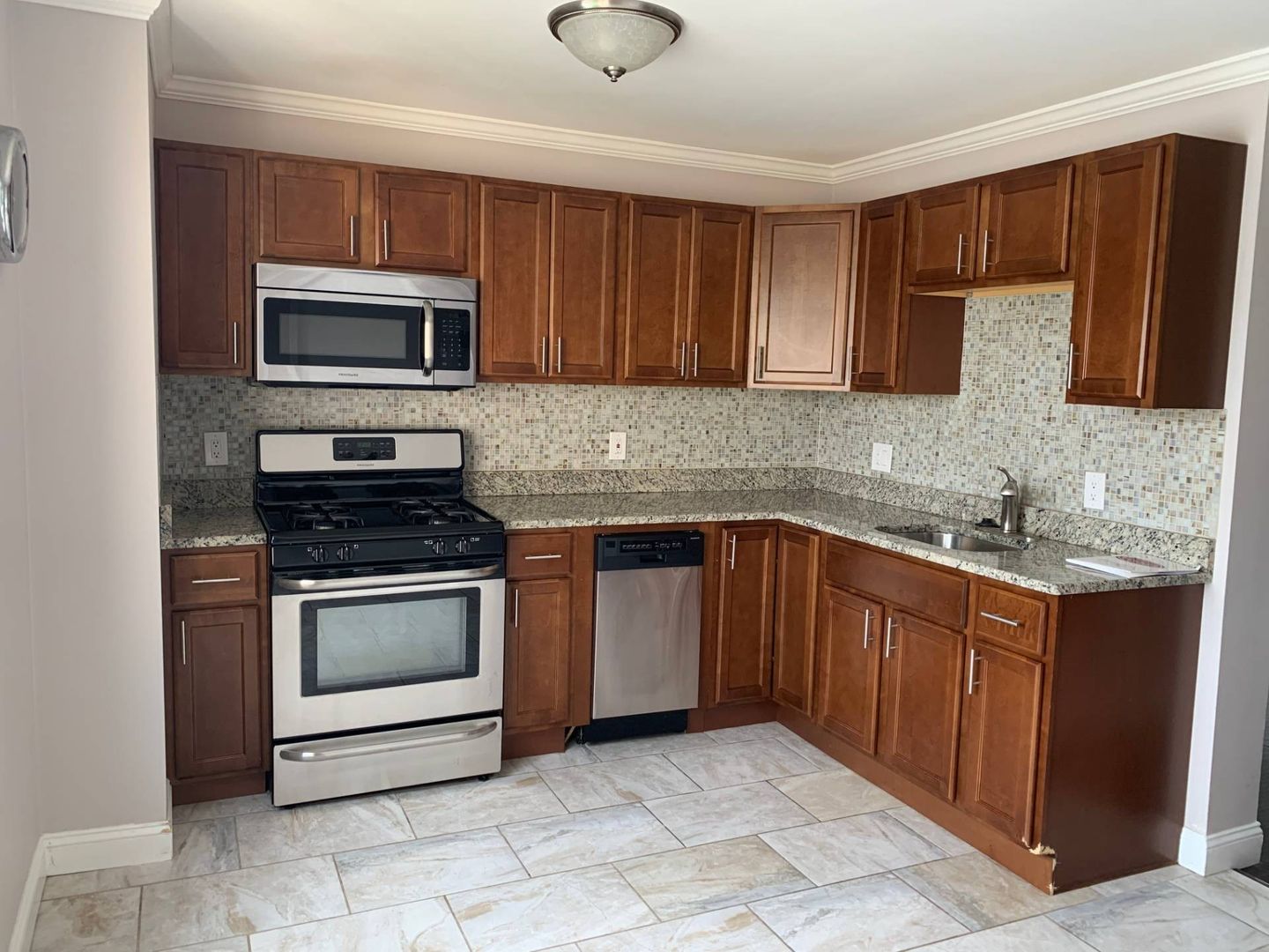 30 Decatur St, East Boston