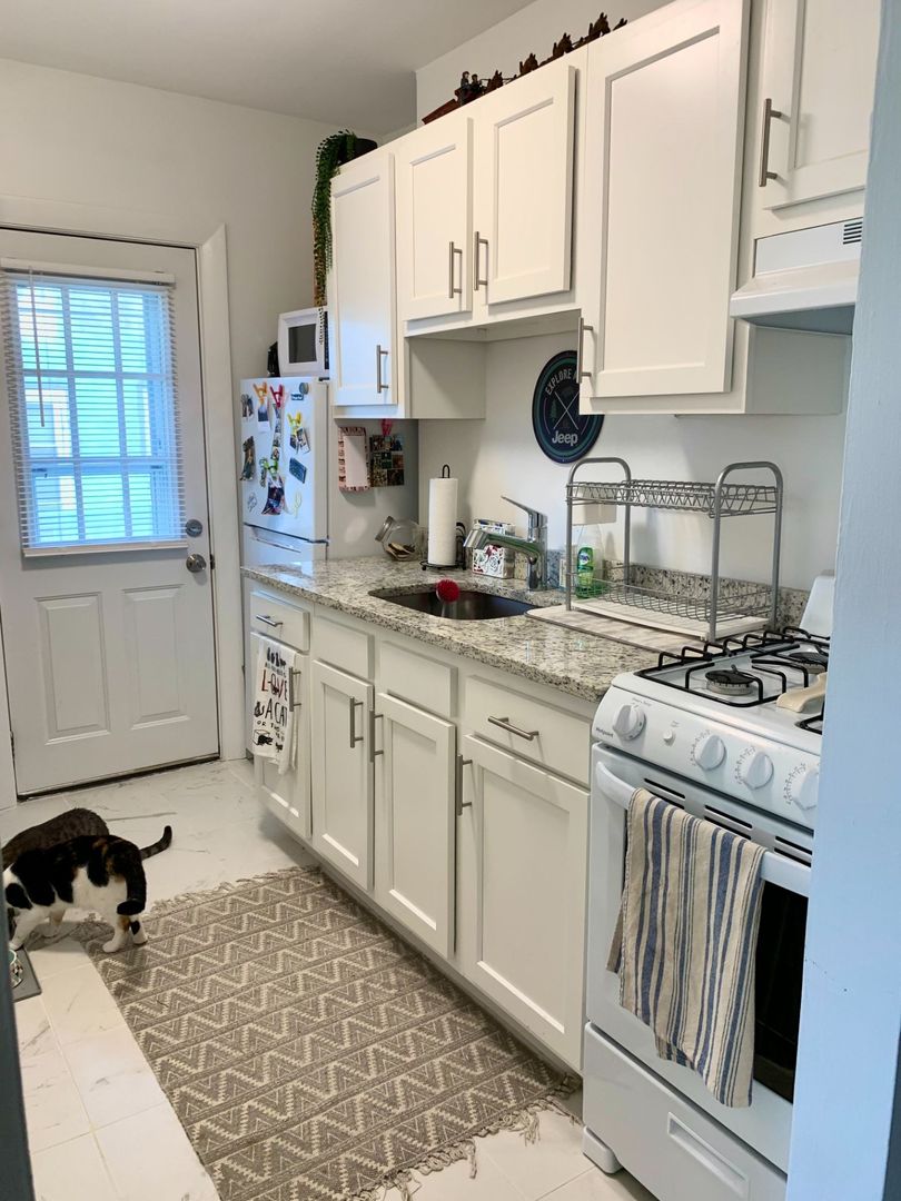 87 Winthrop Shore Dr, Winthrop