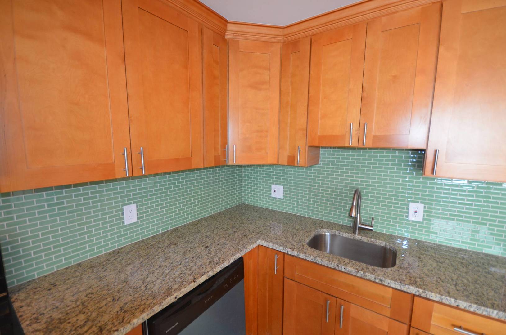 30 Decatur St, East Boston