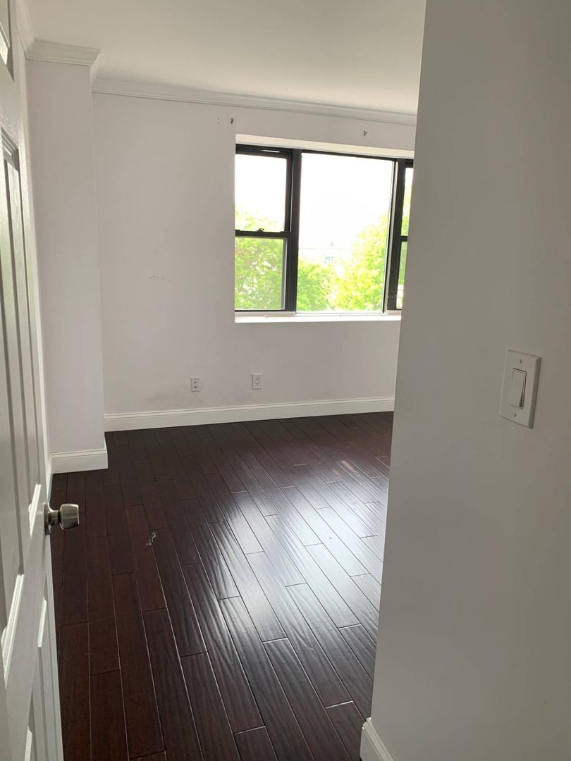 30 Decatur St, East Boston