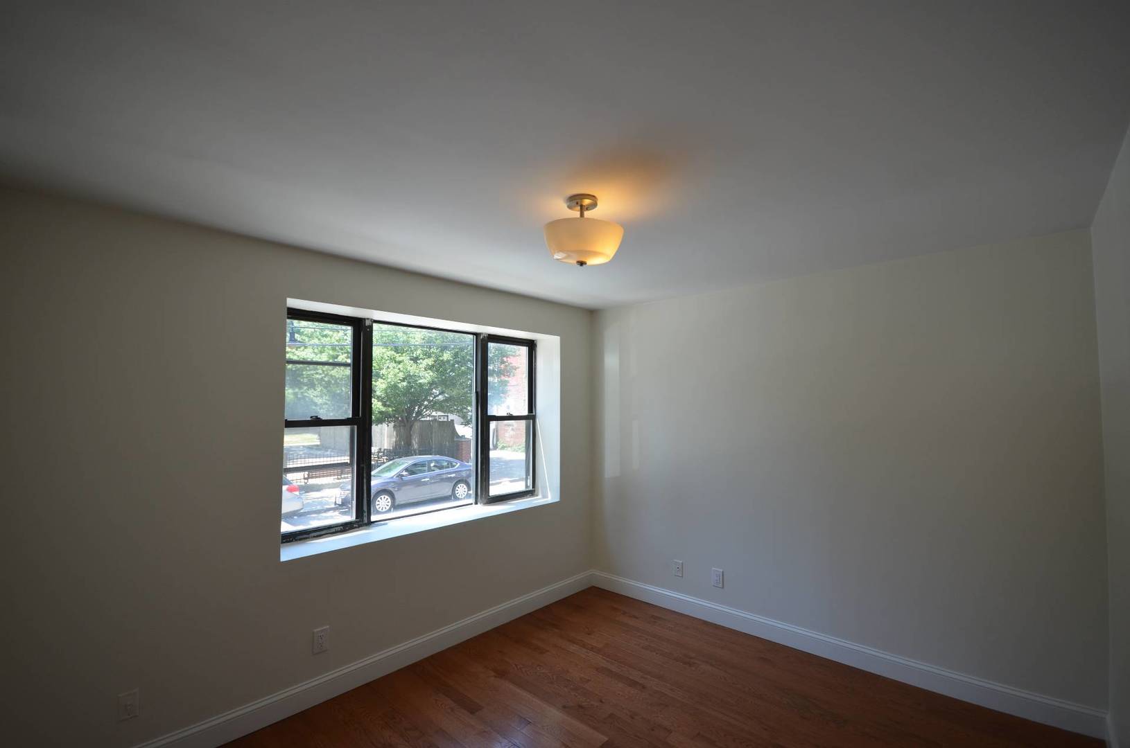 30 Decatur St, East Boston