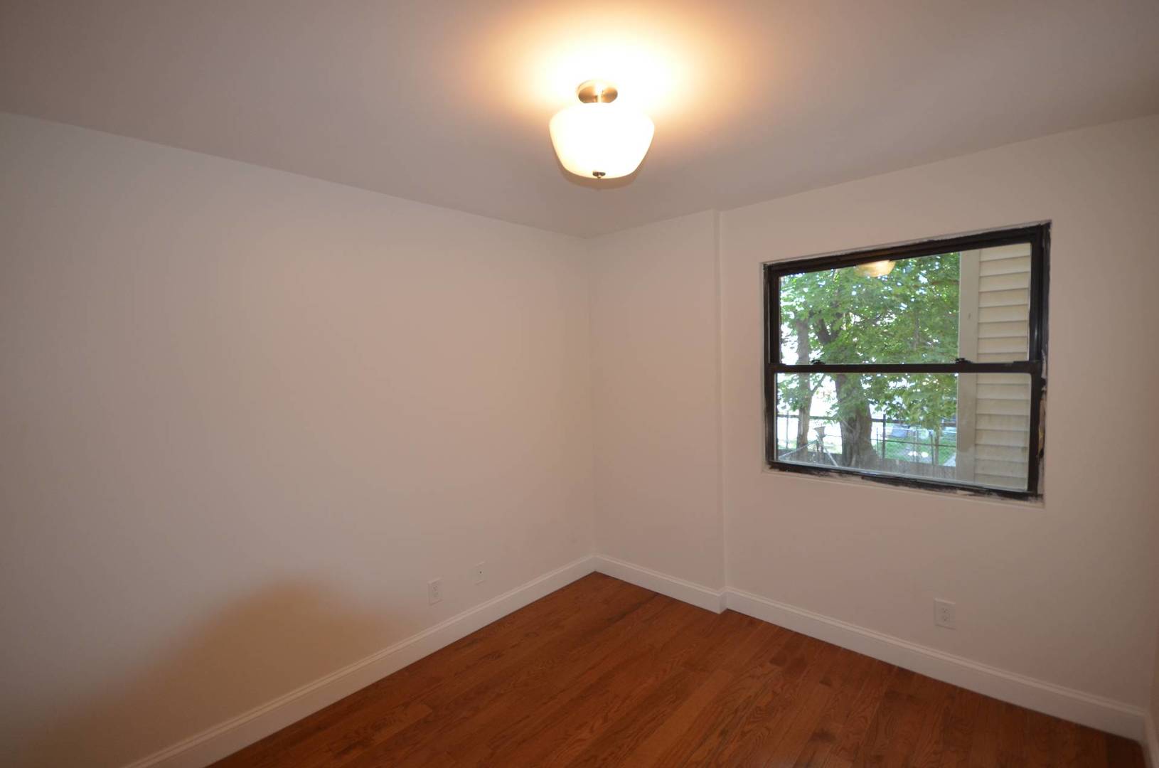 30 Decatur St, East Boston