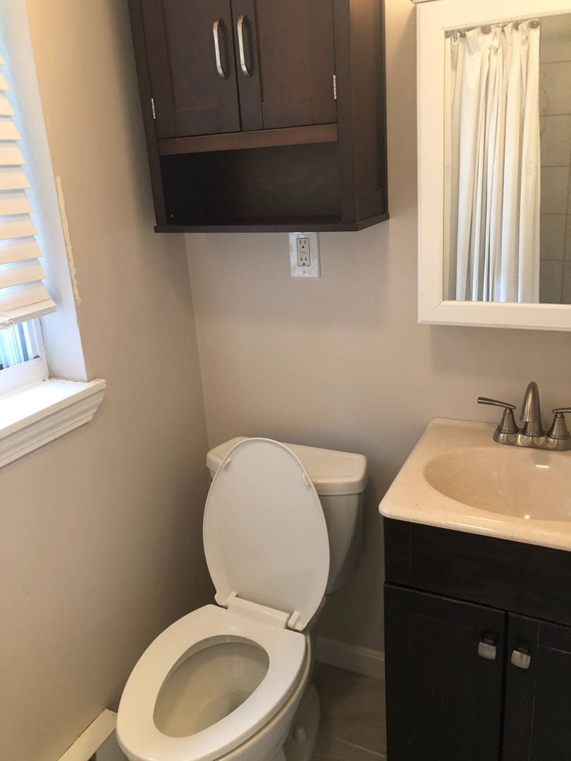 31 Chelsea St, East Boston