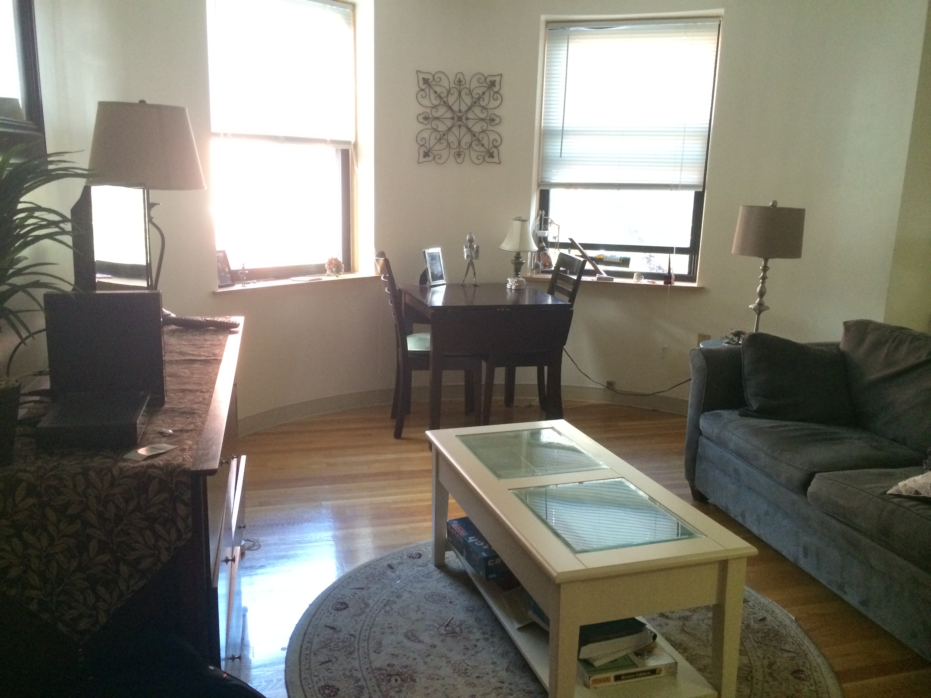 90 Gainsborough St, Fenway