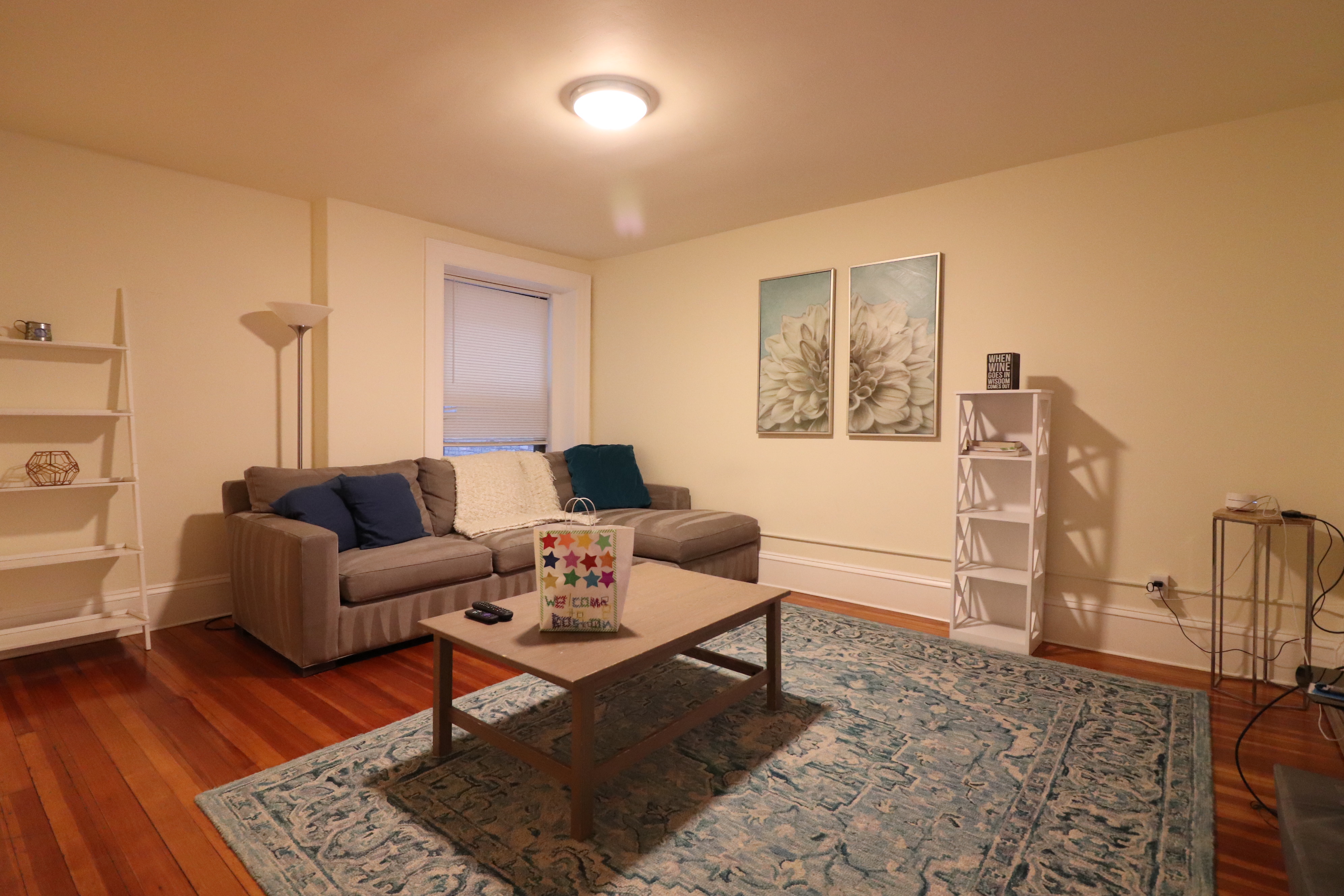 1463 Beacon St, Washington Square