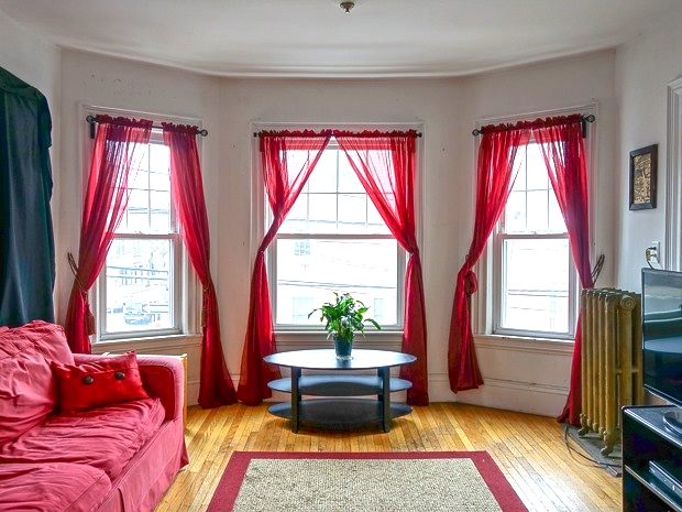 67 Willow Ave, Davis Square