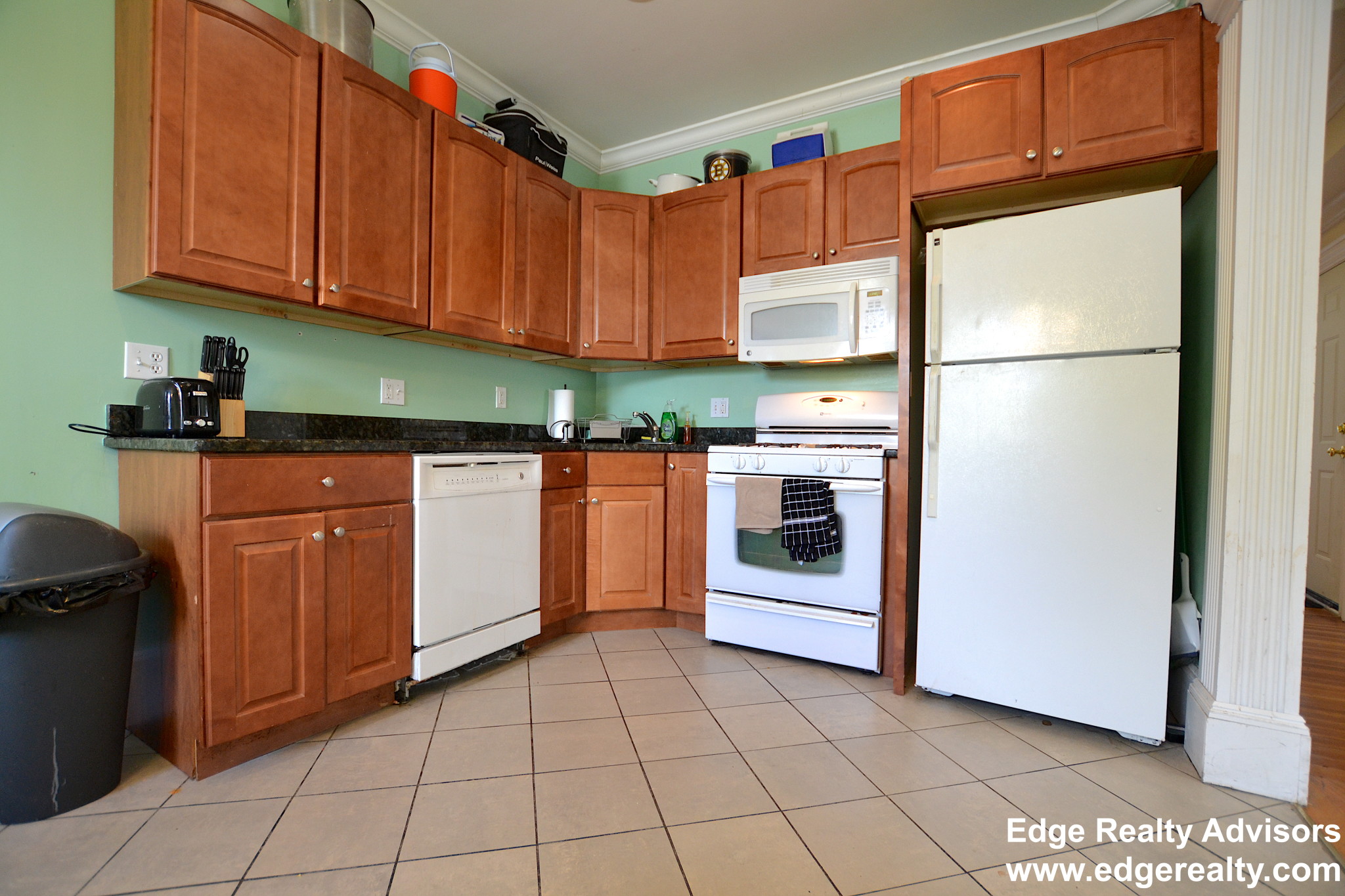 12 Sutherland Rd, Brighton