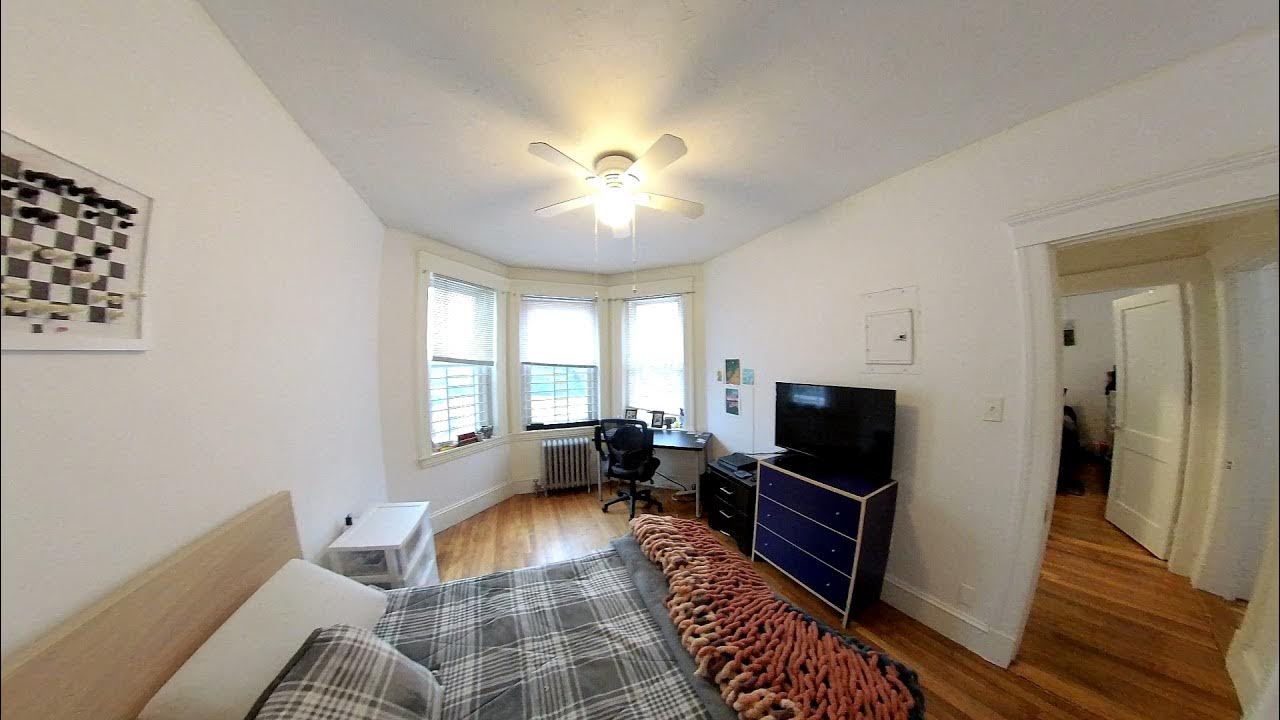 237 Freeman St, North Brookline