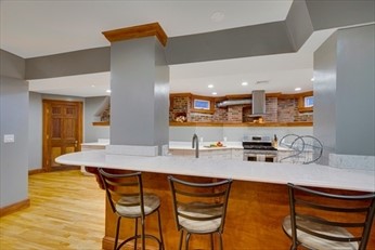 48 Moreland St, Roxbury