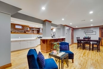 48 Moreland St, Roxbury