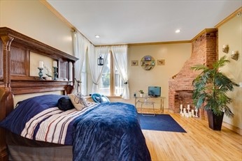 48 Moreland St, Roxbury