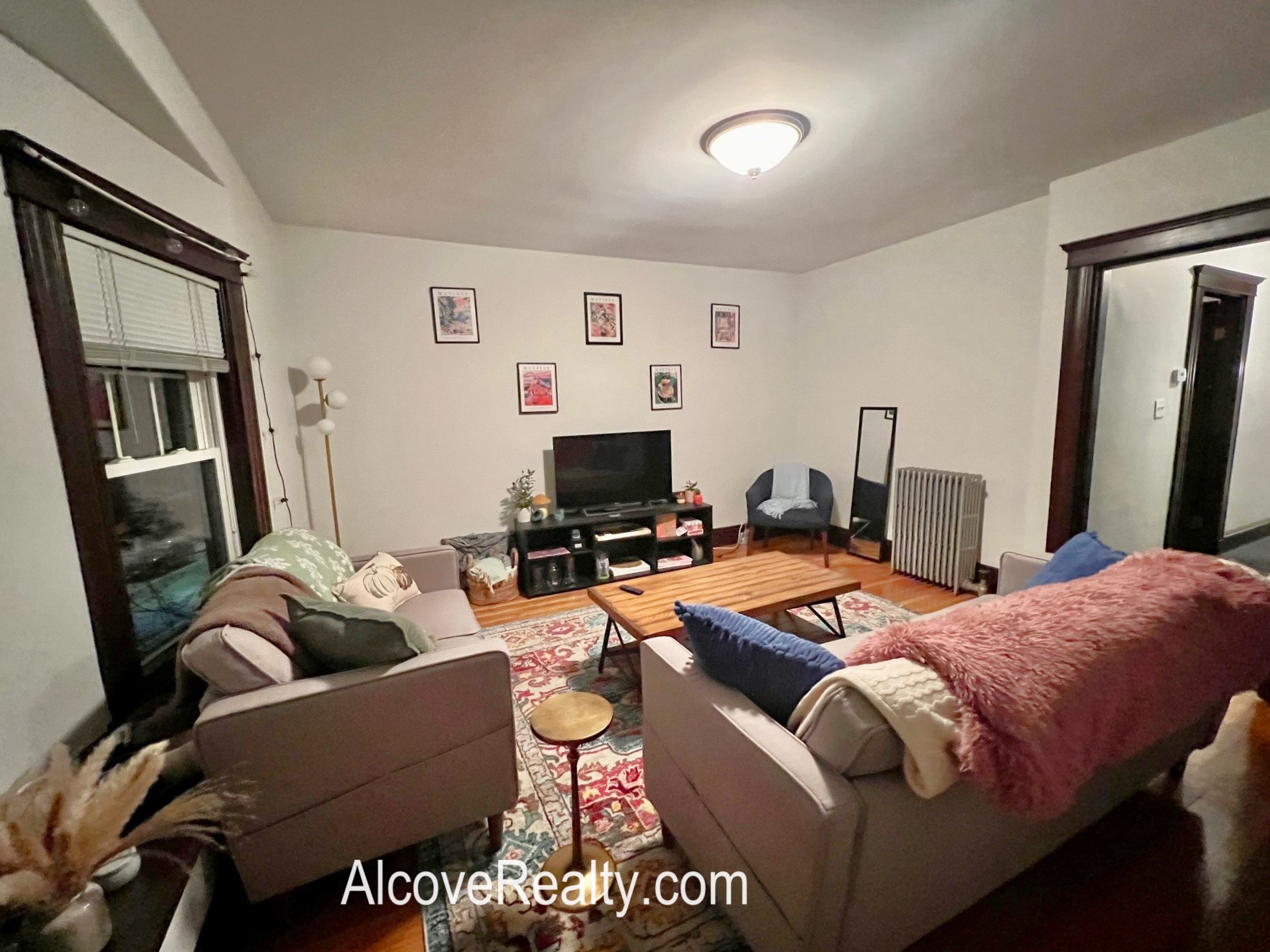 92 Powderhouse Blvd, Teele Square