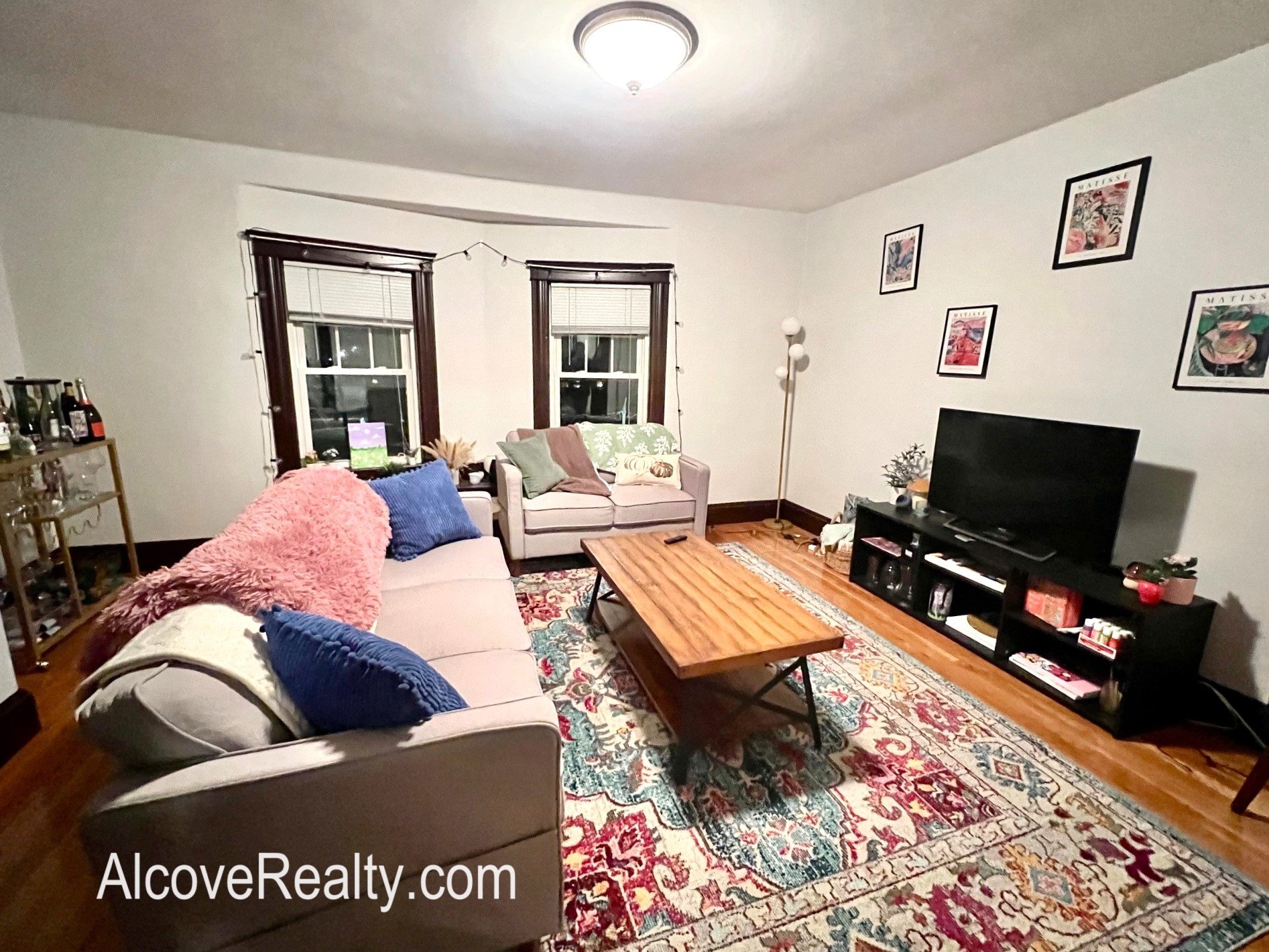 92 Powderhouse Blvd, Teele Square