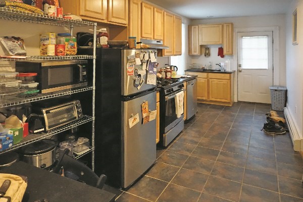 2 Greenwood Ter, Somerset