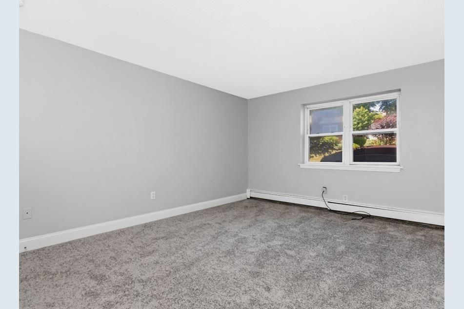 70 70 Warren Ave, Allston