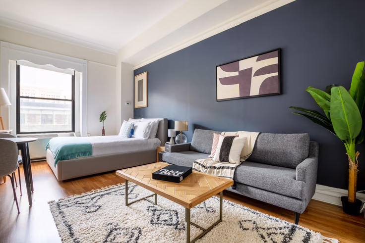 62 Boylston St, Downtown