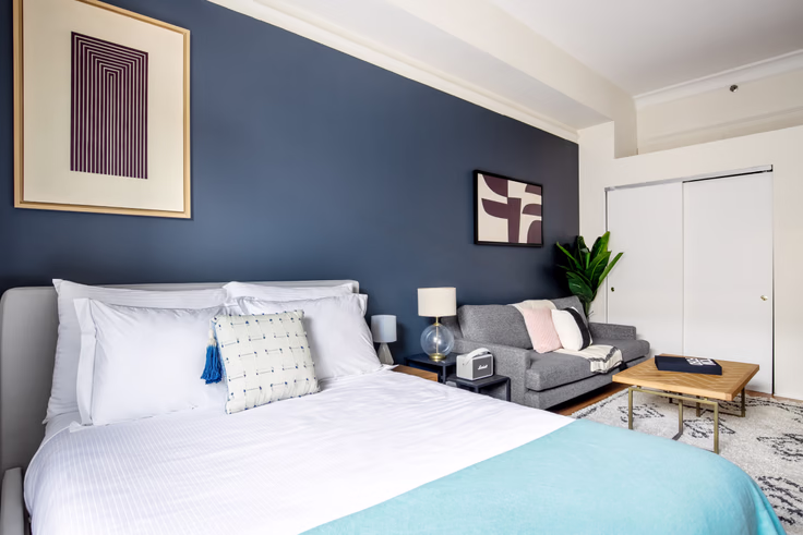 62 Boylston St, Downtown