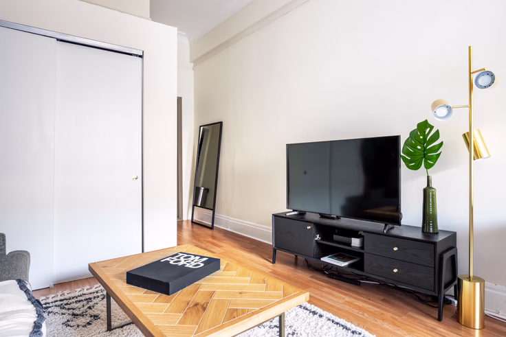 62 Boylston St, Downtown