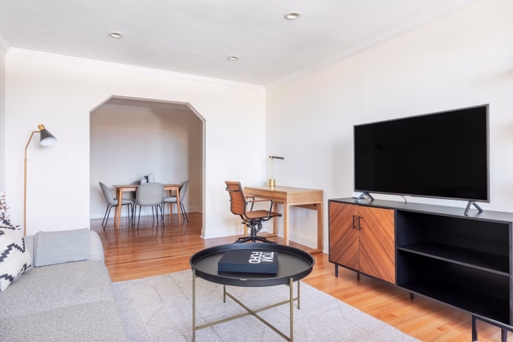 60 Brattle St, Harvard Square