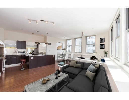 88 Kingston St, Midtown