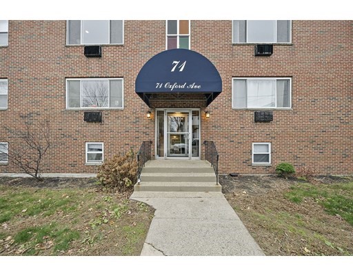 71 Oxford Ave, West Cambridge