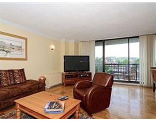 60 Longwood Ave, Coolidge Corner