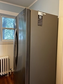 27 Knoll St, Roslindale