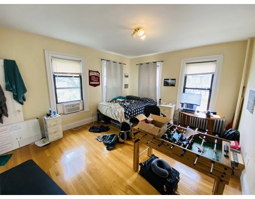 48 Allston St, Allston