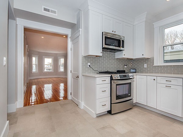 72 Downer Ave, Dorchester