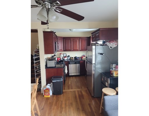 26 White St, Porter Square