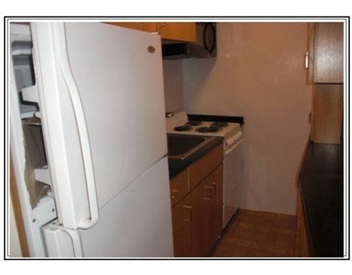 1406 Beacon St, Brookline Hills