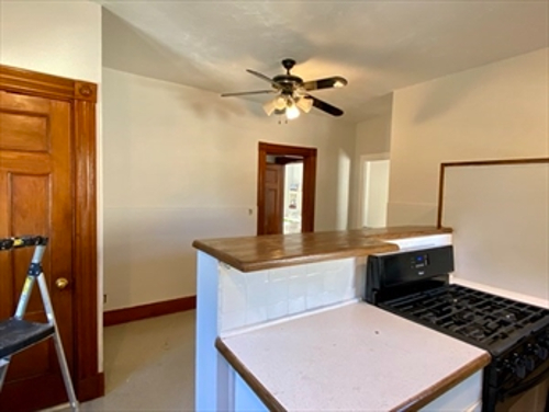 214 Billings St, North Quincy