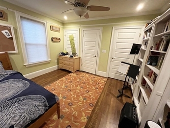 42 Holbrook St, Jamaica Plain