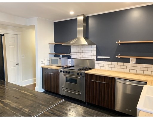 88 G St, South Boston