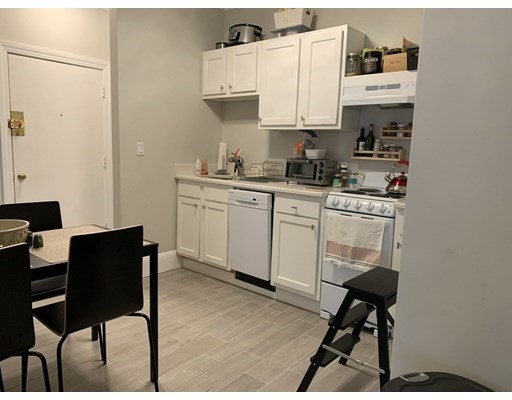 1082 Commonwealth Ave, Allston