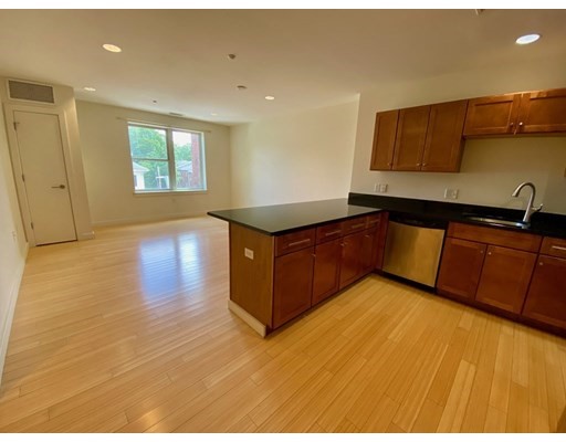 99 Chestnut Hill Ave, Brighton