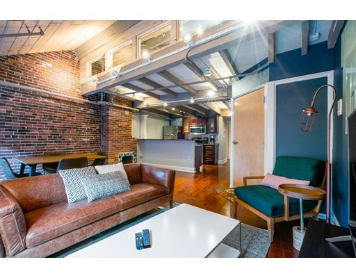 15 Union St, Downtown