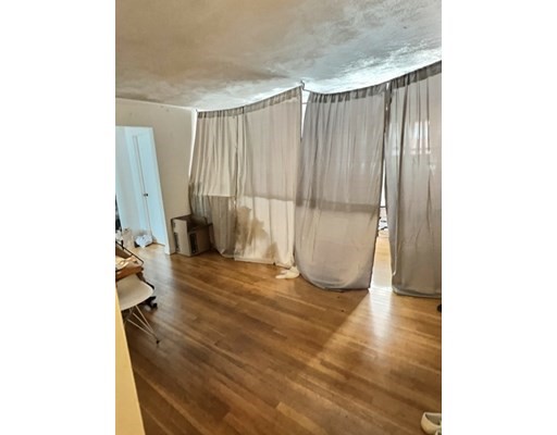 1027 Commonwealth Ave, Allston