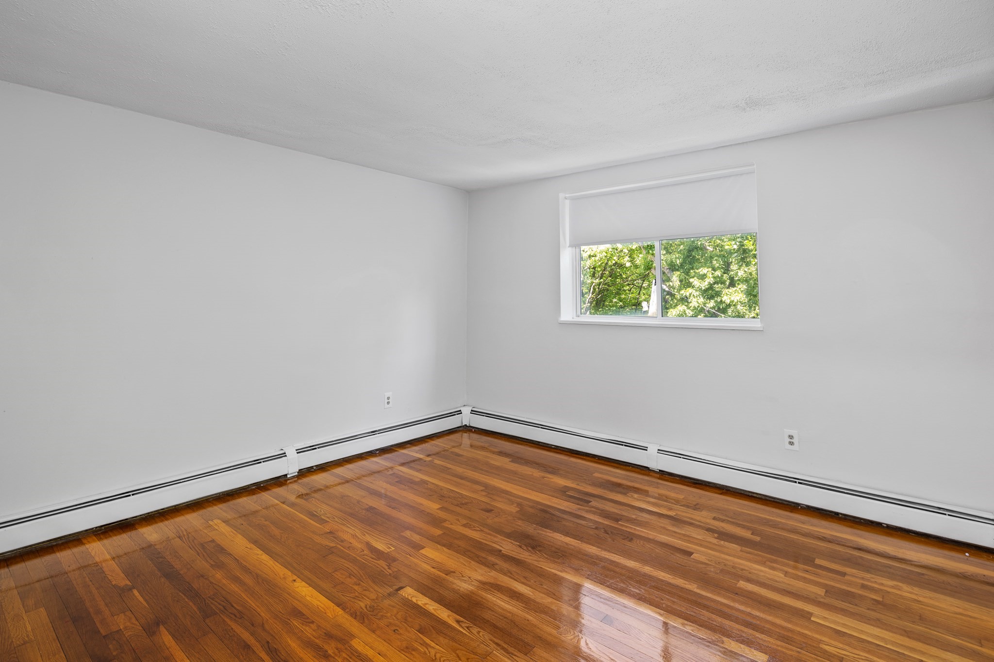 700 Cummins Highway, Mattapan