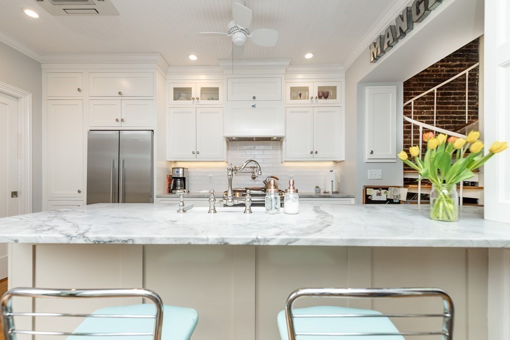 15 15 Mount Vernon St, Charlestown