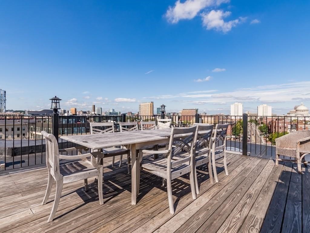 492 Massachusetts Ave, South End