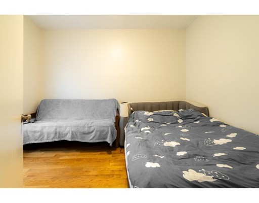 1102 Cambridge St, Inman Square