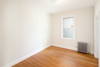 15 Pond St, Jamaica Plain